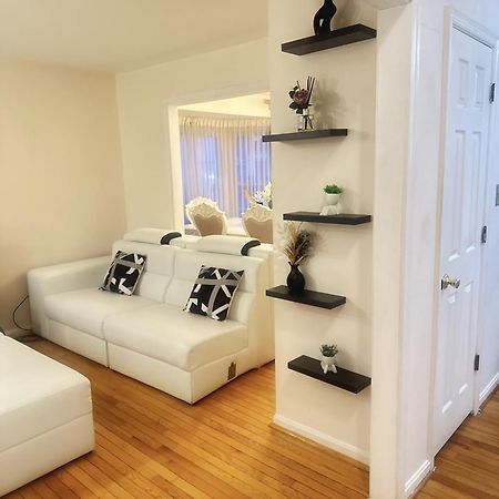 גרינבלט Special Rate Worthy Posh And Magnificent 4 Bedrooms And Two & Half Bath מראה חיצוני תמונה