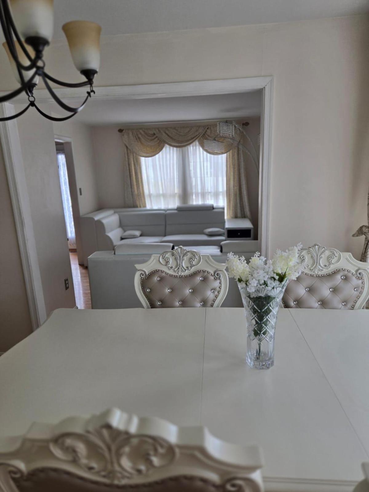 גרינבלט Special Rate Worthy Posh And Magnificent 4 Bedrooms And Two & Half Bath מראה חיצוני תמונה