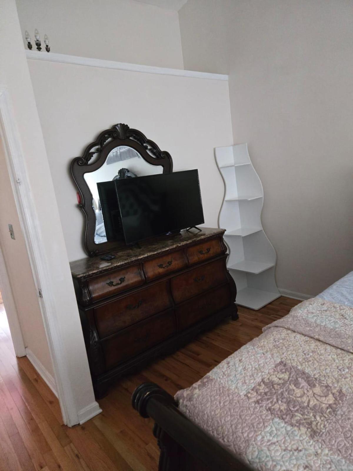 גרינבלט Special Rate Worthy Posh And Magnificent 4 Bedrooms And Two & Half Bath מראה חיצוני תמונה